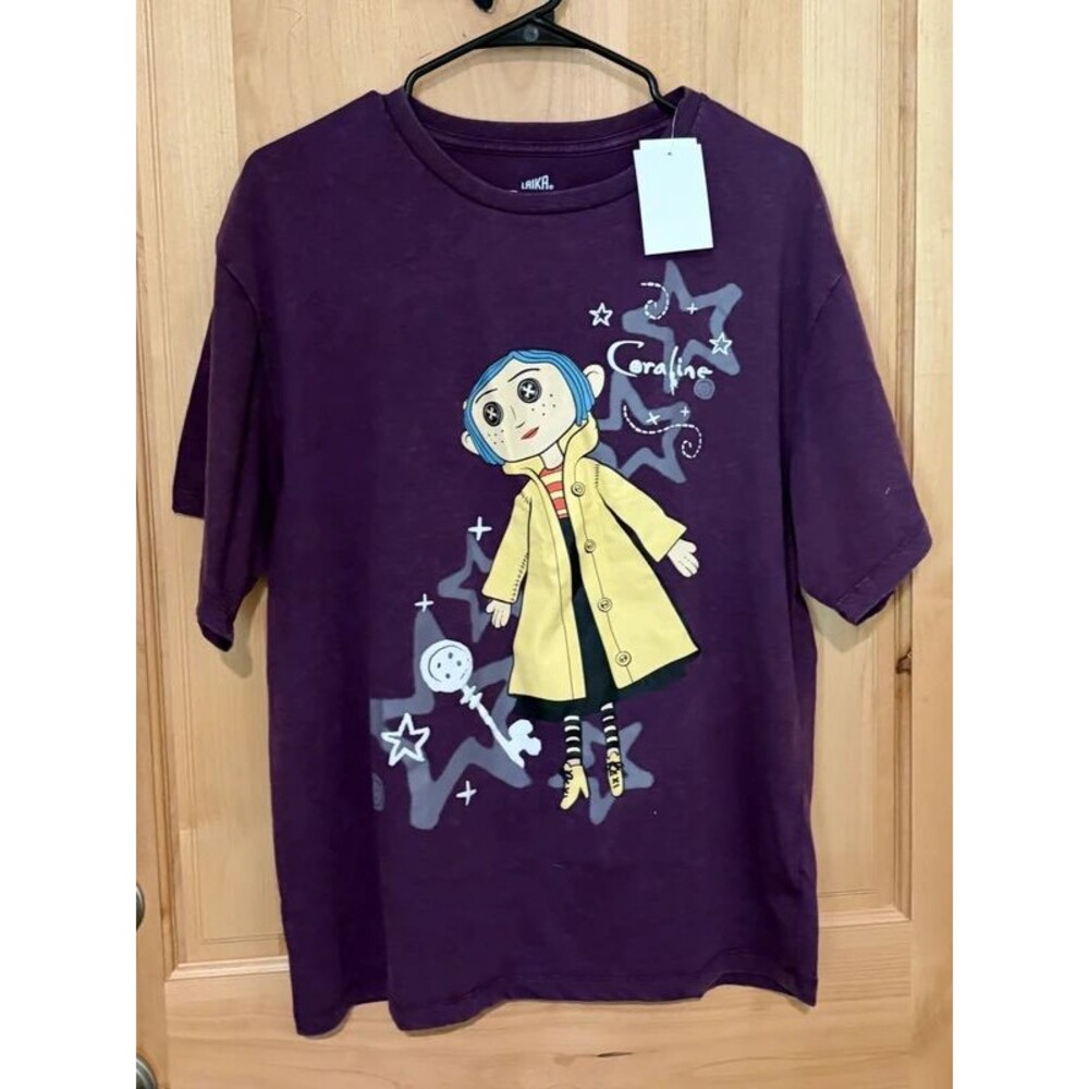 LAIKA Coraline Graphic T-Shirt Women’s M Purple NWT